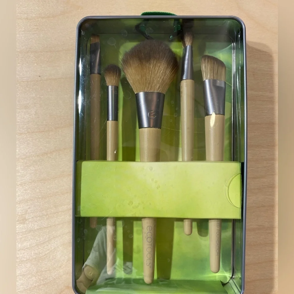 Ecotools Set of 5 Makeup Brushes (EM)